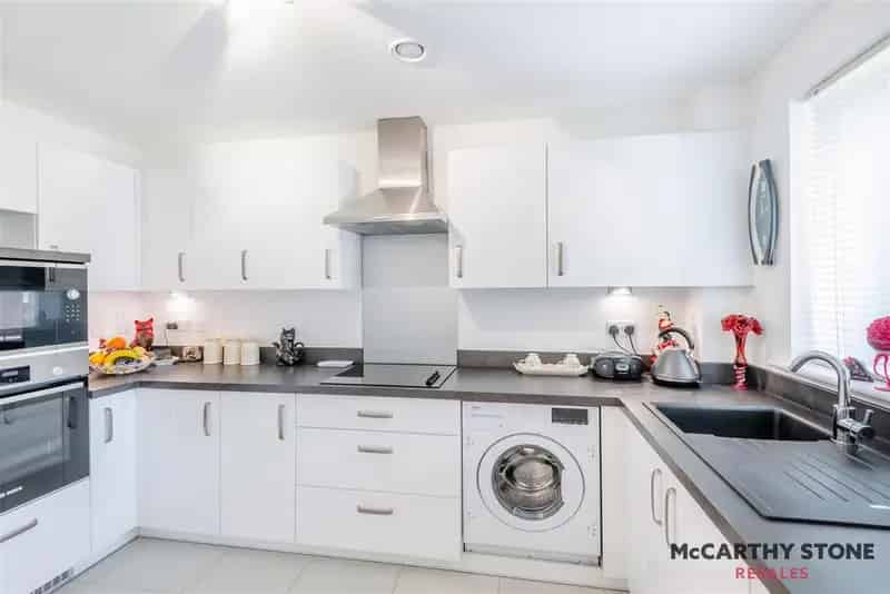 2 Bedroom Retirement Apartment For Sale