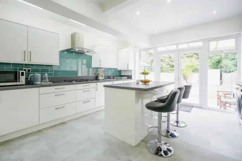 3 Bed Terraced House Thornton Heath - Extended Kitchen - Loft Potential