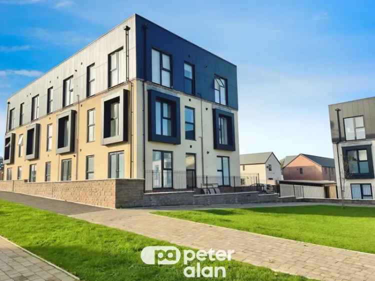 2 Bedroom Apartment in Capel Llaniltern