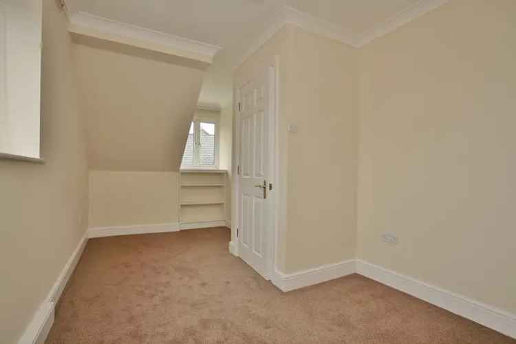3 Bedroom House To Rent Available 12082025