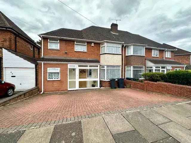 5 bedroom semi-detached house for sale