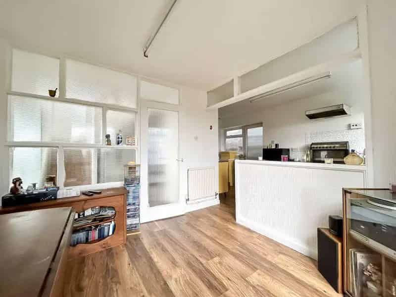 3 Bedroom Detached House For Sale Streetly