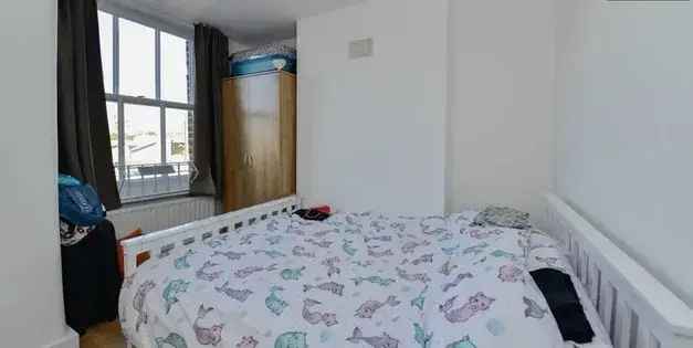 1 Room Flat 25m2 London Tower Hamlets All Bills Included