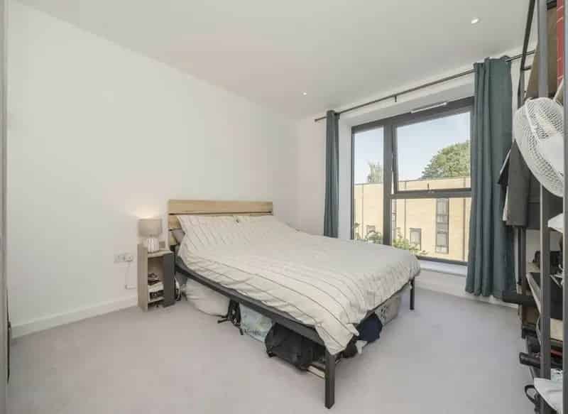 Two Double Bedroom Apartment Near West Ealing Station