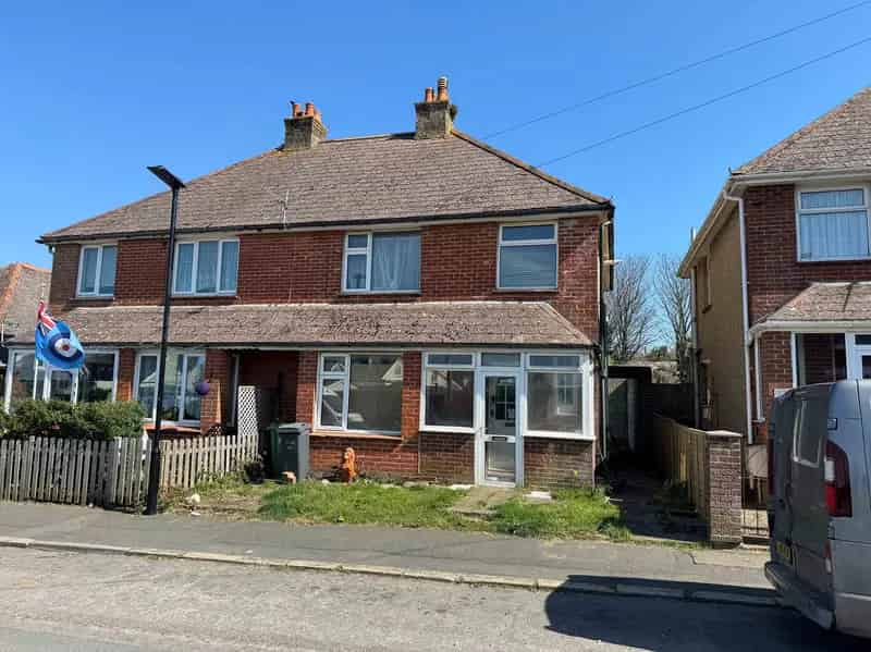 Freehold Semi-Detached House Lake Isle of Wight Renovation Project