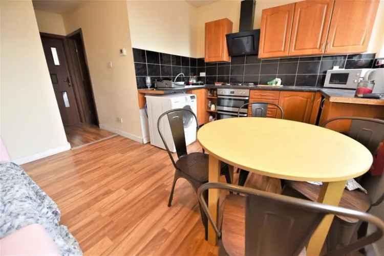 3 bedroom flat to rent