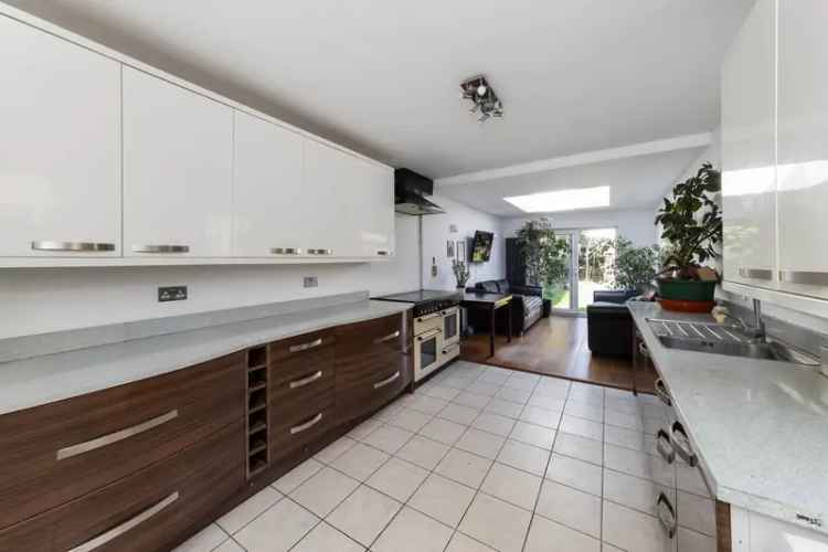 4 Bedroom Semi Detached House to Rent East Oxford