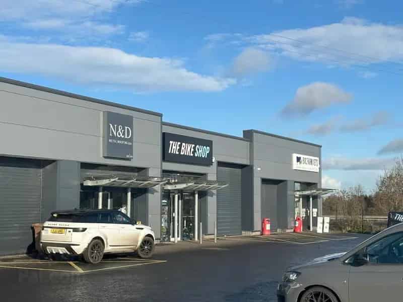 Modern Commercial Units To Let M1 Motorway Junction 14