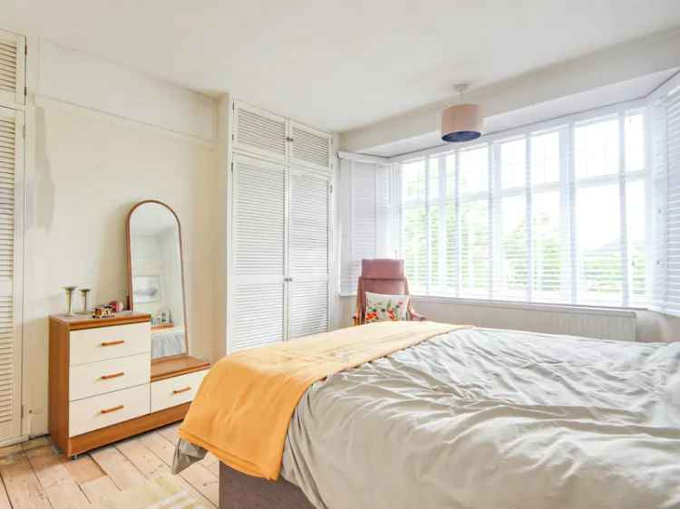 Semi-detached house For Sale in Gloucester, England