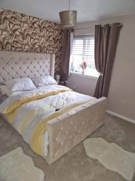 Family Friendly Living Near Train Station and Schools in Newton Mearns
