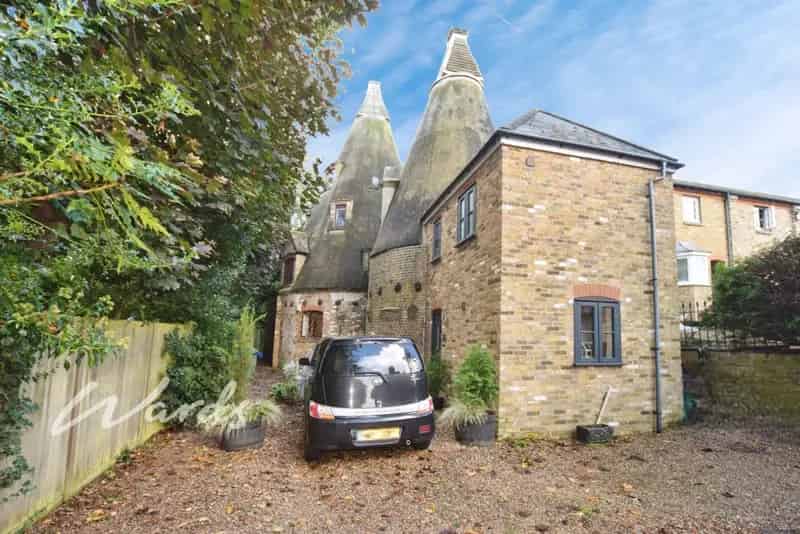 3 bedroom detached house to rent