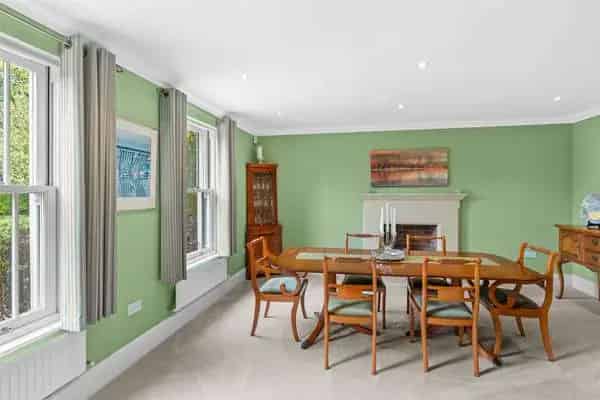 8-Bedroom Home with Ancillary Accommodation and Sweeping Views