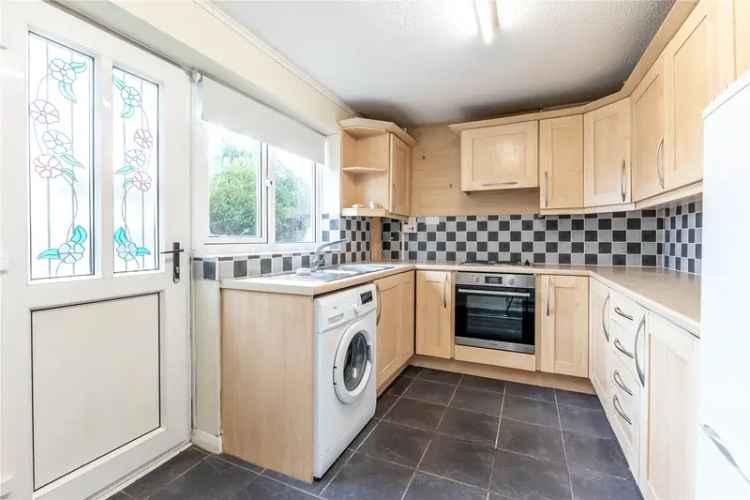 House For Sale in Leeds, England