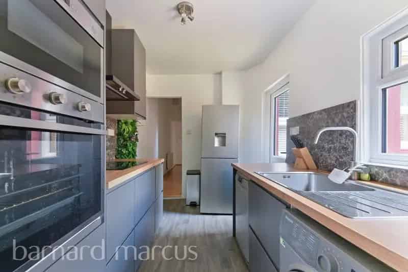 Flat For Rent , London, England