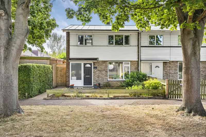 3 Bedroom Terraced House for Sale in Cambridge