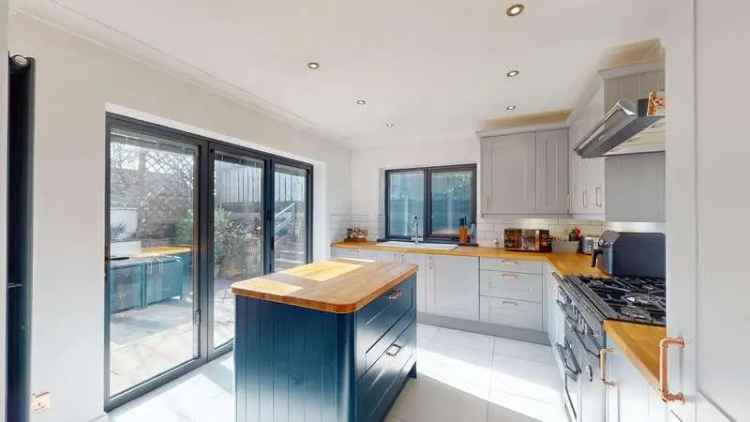 4 Bed House for Sale in Rhiwbina