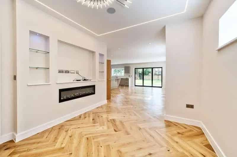 4 Bed House for Sale - Modern Comfort and Timeless Elegance
