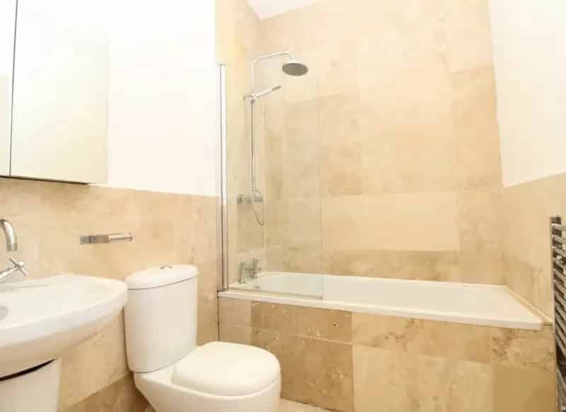 Stylish One Double Bed Flat Peckham Rye Off Street Parking