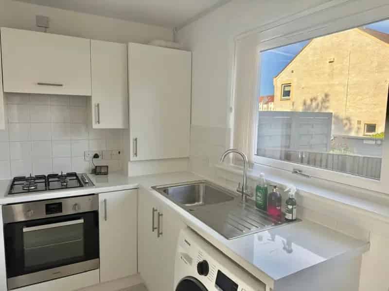 2 bedroom House
 To Rent