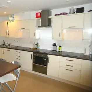 12 Bed Student House Share Manchester All Bills Included