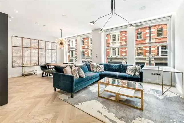 Flat for sale in Southampton Street, Covent Garden WC2E