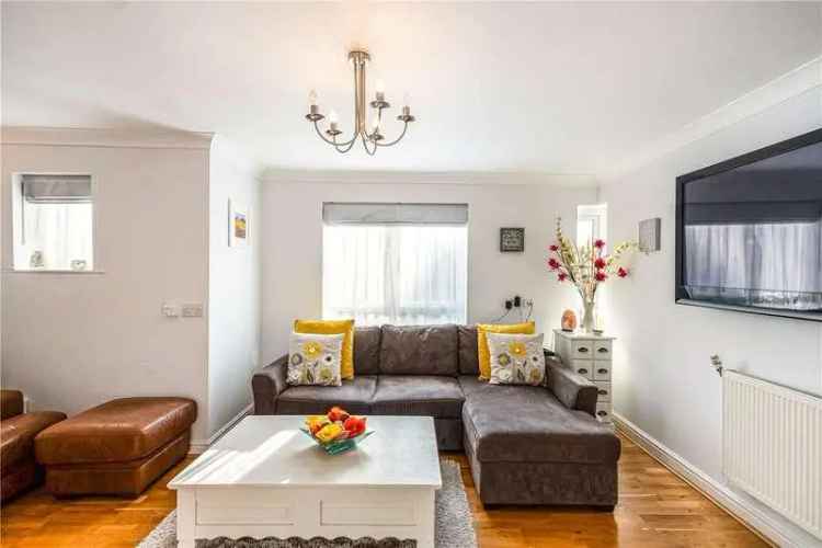 2 Bed Flat for Sale Near Peckham Rye