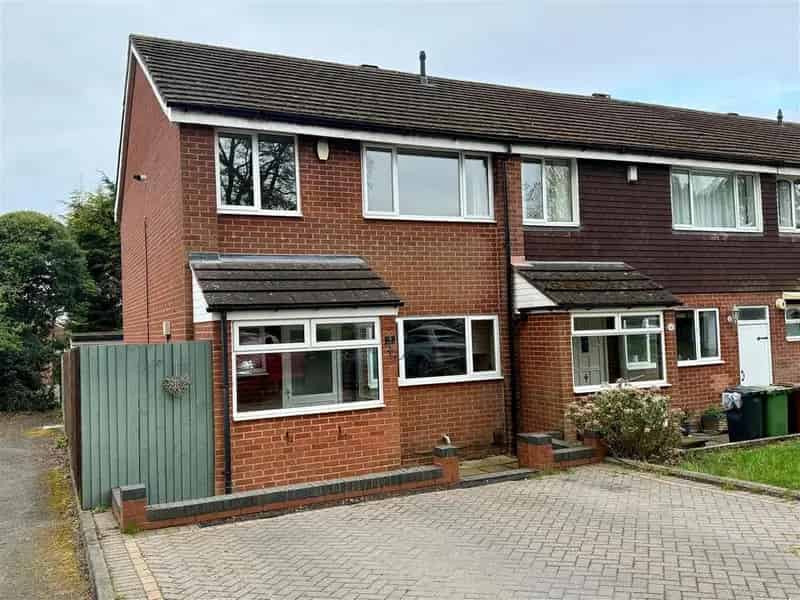 3 Bedroom End of Terrace House for Sale