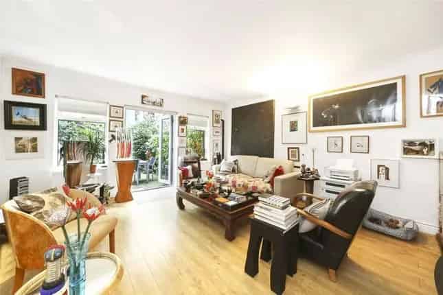 Craven Hill London W2 Property for Sale - 2 Beds, Garden, Extension Potential