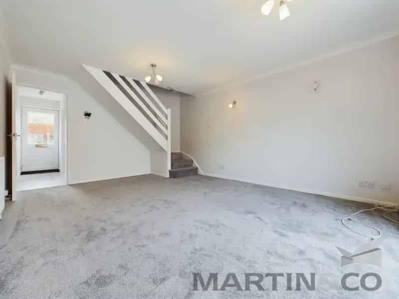 2 Bedroom House To Rent Available 2025