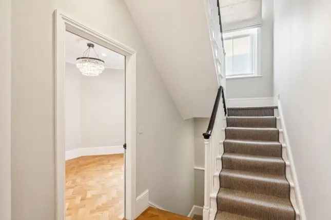 Town house to rent in Dorset Street, London W1U