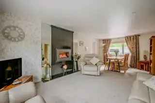 Exceptional Detached Bungalow in Sought-After Location
