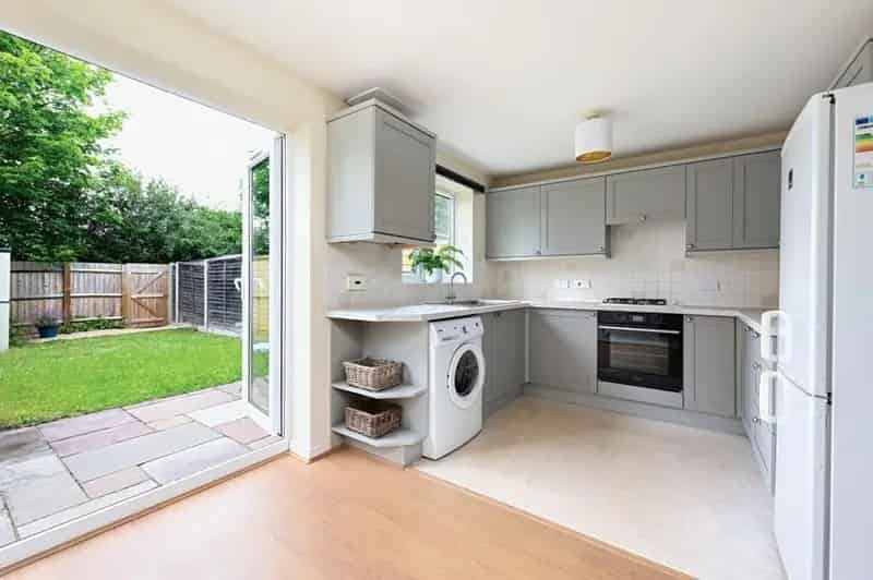 3 Bedroom Terraced House for Sale Beggarwood No Onward Chain