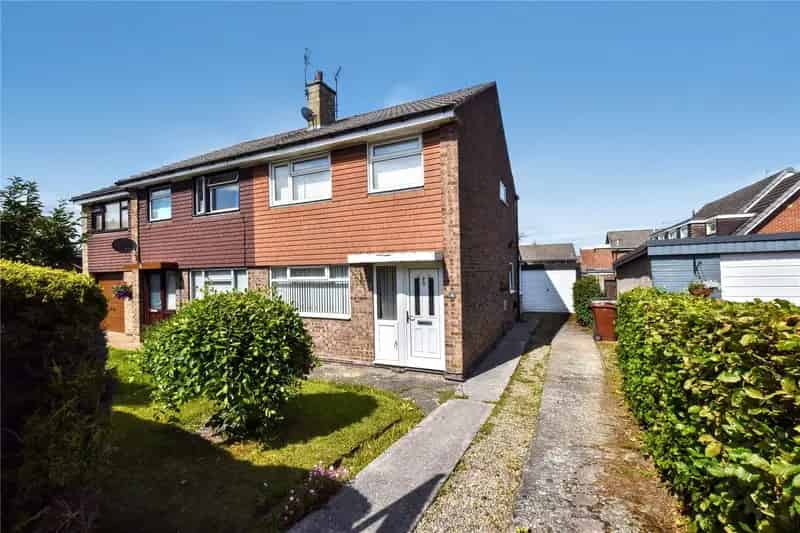Three Bed Semi Detached House For Sale Yeadon
