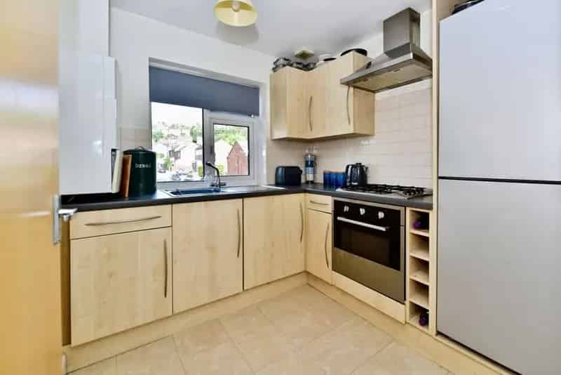 2 Bedroom Flat for Sale in Sheffield S8