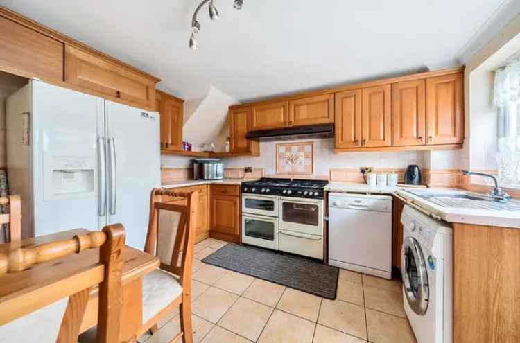 4 Bed House for Sale in Andover