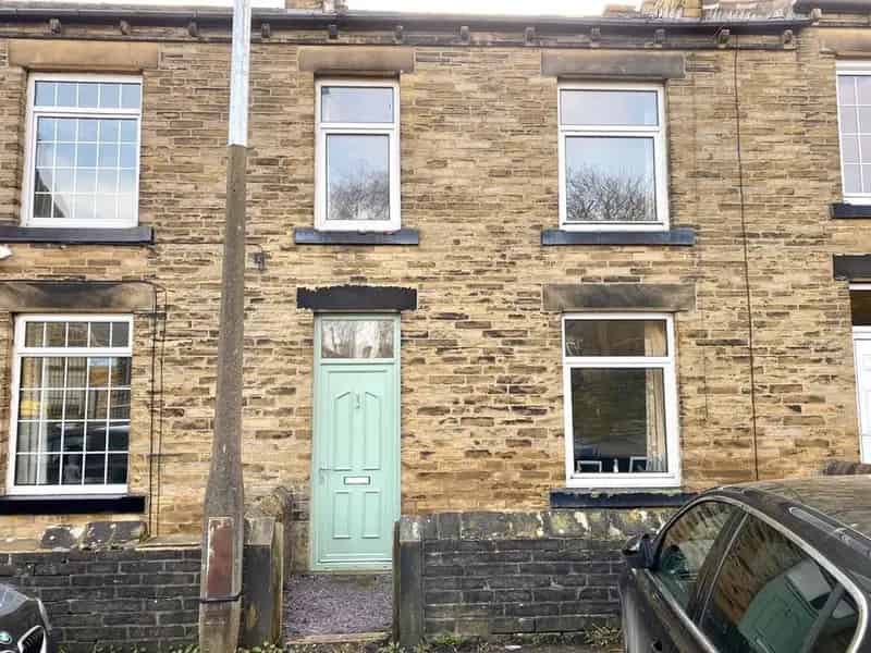 3 Bedroom Terraced House for Sale Halifax Brighouse Calderdale
