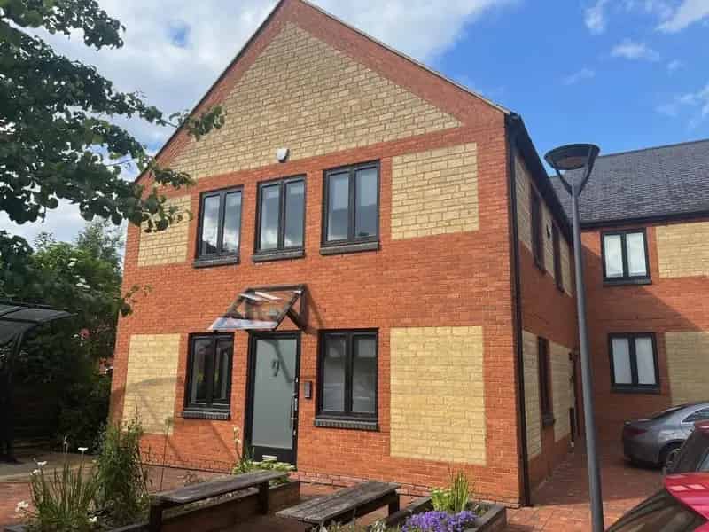 Warren Park Two-Storey Office Premises with Fibre Broadband and Parking