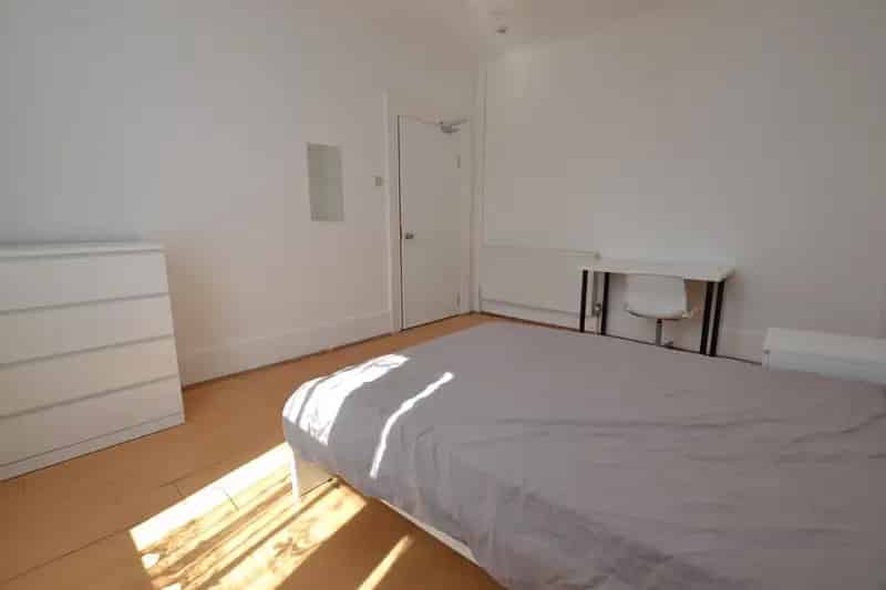 1 Bedroom House Share House to Rent