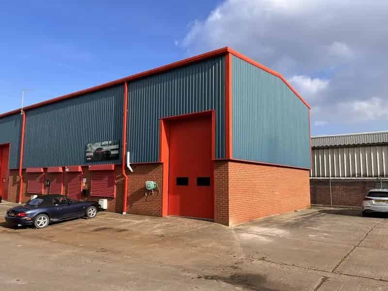 Modern Industrial Unit For Sale