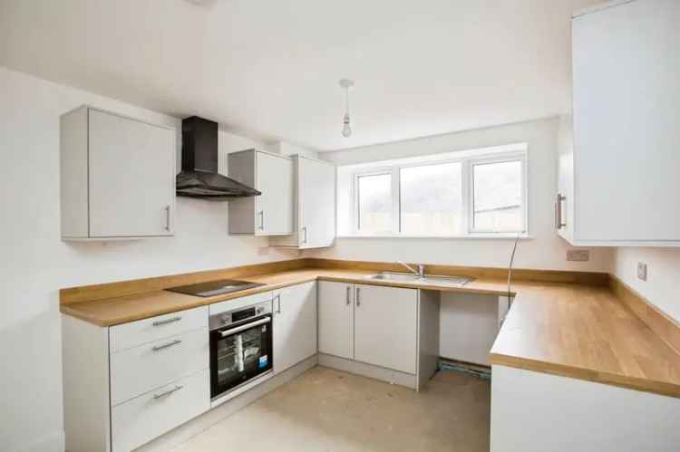 5 Bedroom Mid Terrace House to Rent Todmorden West Yorkshire