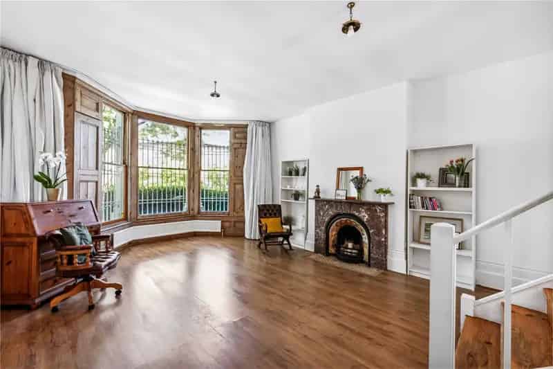 2 Bedroom Flat Highbury London Balcony Modern Bathroom Great Location