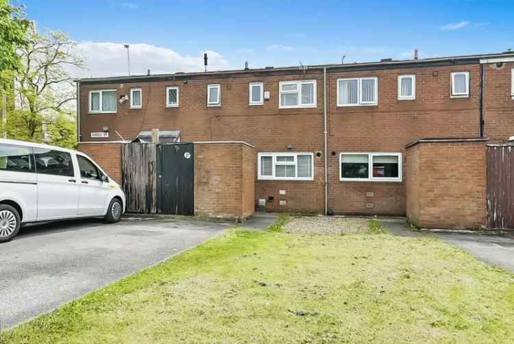 3 Bedroom Mid Terrace House Manchester M4