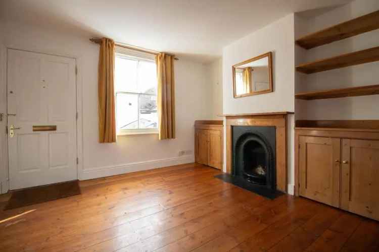 2 Bedroom Terraced House for Sale in Cambridge