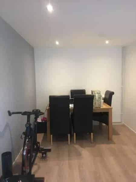 3 Bedroom House Near M1 Newly Decorated