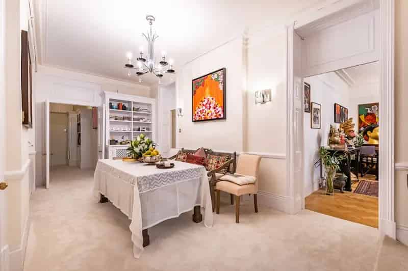 2 Bedroom Flat for Sale in South Kensington