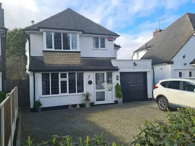 Detached Three Bedroom House in Wylde Green