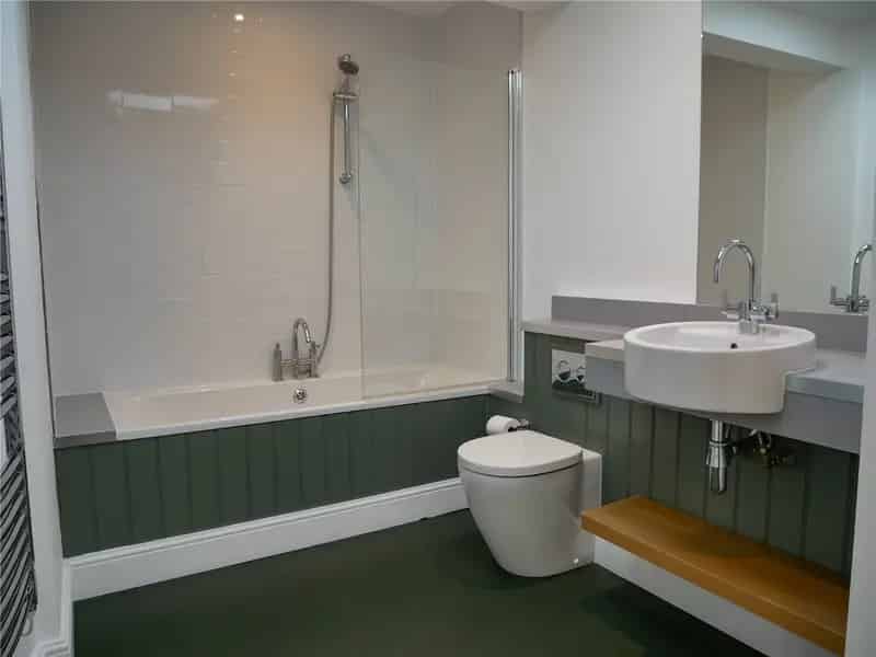 2 Bedroom Apartment Newbury Town Centre Parking Roof Terrace