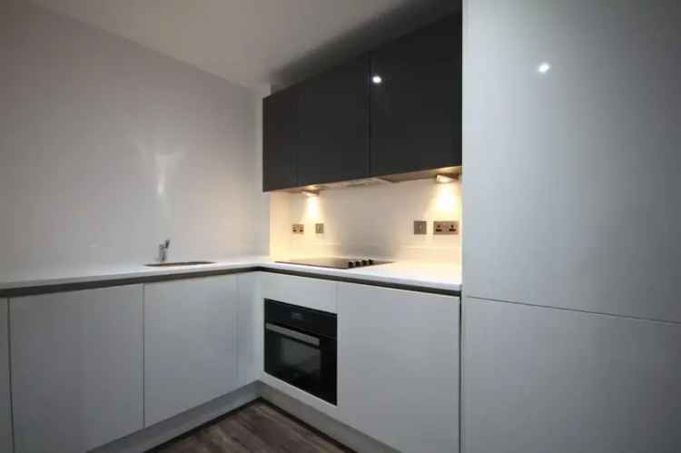 1 Bedroom Apartment to Rent Near Peace Gardens