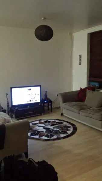 Flat For Rent in Maldon, England