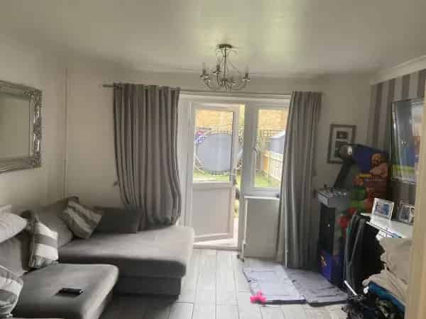 2 Bed Terrace House Near Langdon Park DLR